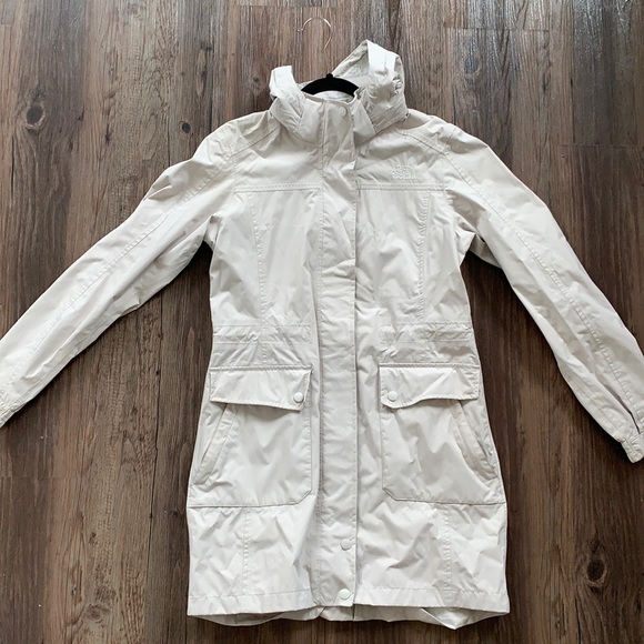 The North Face Jackets & Blazers - The North Face Size S Rain Jacket